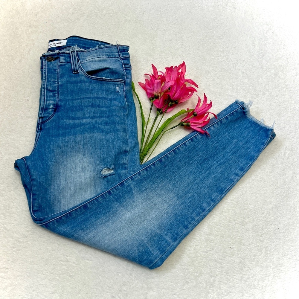 Flying Monkey Light Wash Frayed Hem Skinny Jean - Size 28